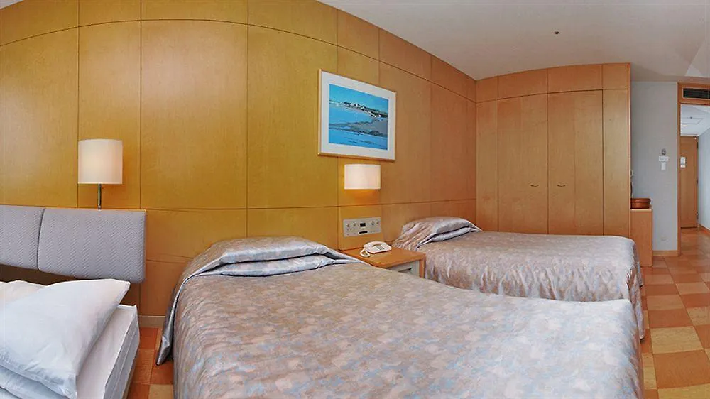 Kamakura Prince Hotel 4*,  Japan